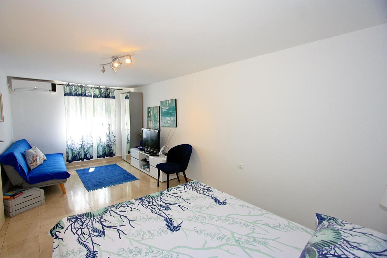 Apartment Zorica 수페타르 외부 사진